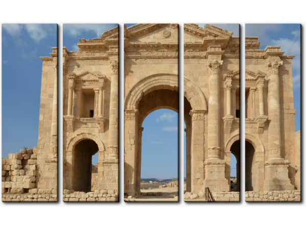 Арка в Иордании