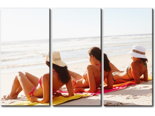 Три подруги